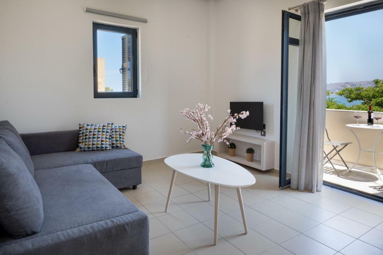 Forum City Apartments Chrissi Akti Chania Exterior foto