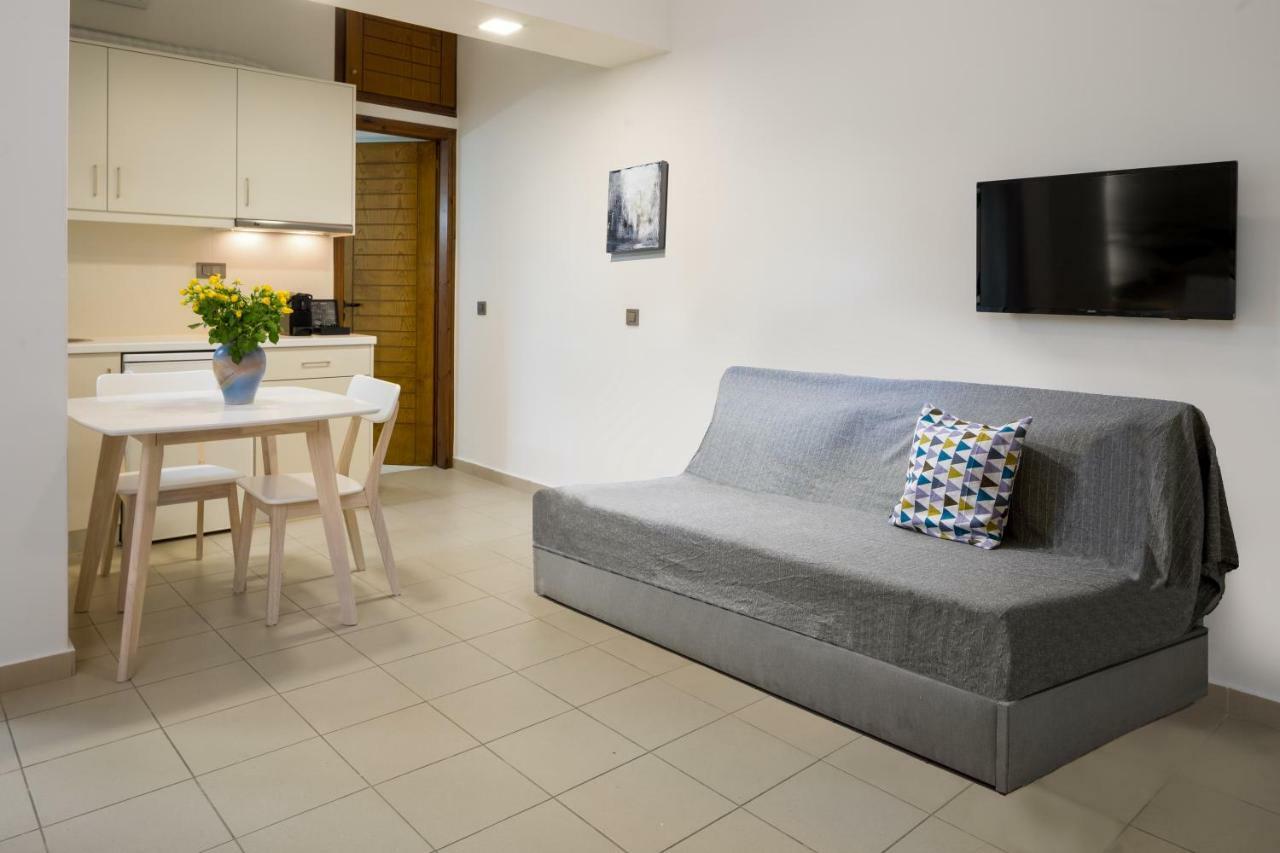 Forum City Apartments Chrissi Akti Chania Exterior foto